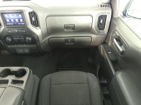 Used 2020 Chevrolet Silverado 1500 Custom Trail Boss w/ Custom Convenience Package AWD/4WD image 15