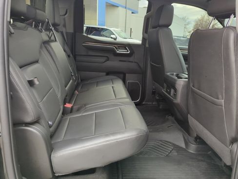 Certified 2022 Chevrolet Silverado 1500 RST image 33