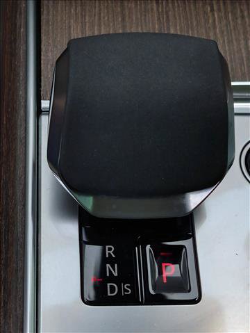 Used 2023 Land Rover Range Rover SE AWD/4WD image 12