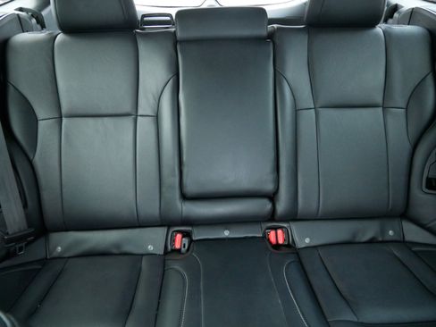 Used 2023 Subaru Outback Limited image 13