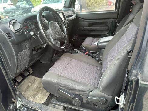 Used 2011 Jeep Wrangler Sport AWD/4WD image 8