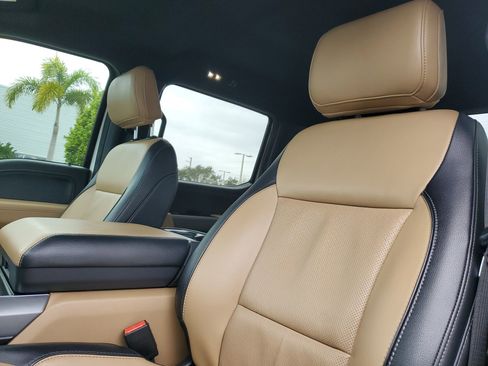 Used 2022 Ford F150 Lariat image 18