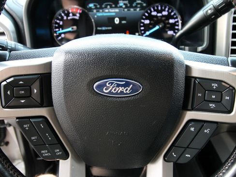 Used 2018 Ford F250 Platinum w/ Platinum Ultimate Package image 29