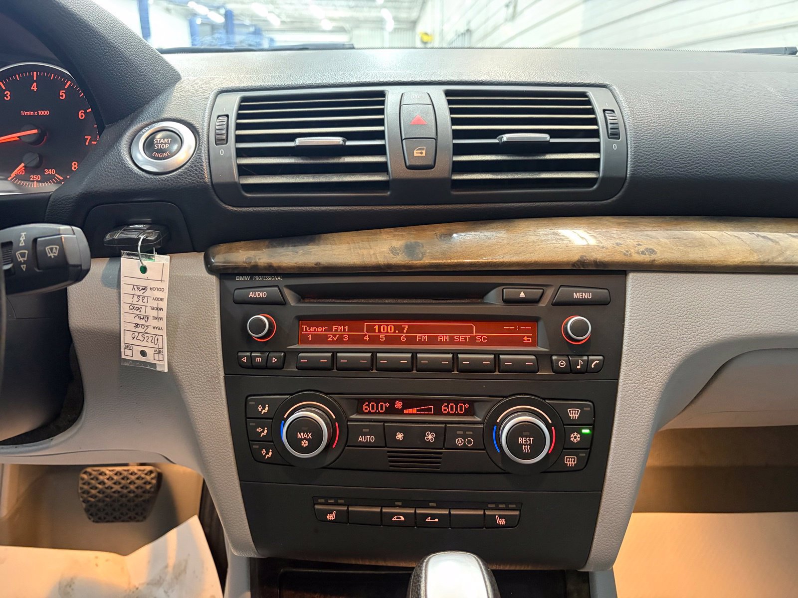 Used 2008 BMW 135i Convertible RWD image 18