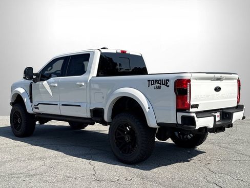 New 2026 Ford F250 Lariat w/ Black Appearance Package AWD/4WD image 31