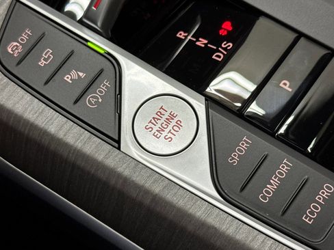 Used 2026 BMW 330i Sedan w/ Convenience Package image 28