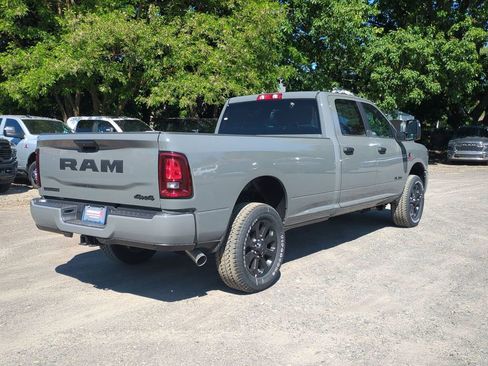 New 2026 RAM 3500 Big Horn AWD/4WD image 7