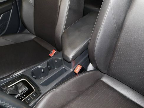 Used 2019 Volkswagen Jetta SE w/ Cold Weather Package FWD image 67