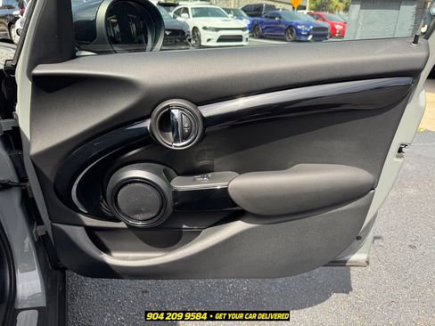 Used 2021 MINI Cooper S FWD image 33