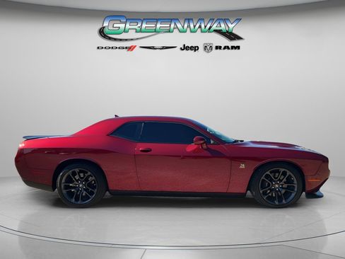 Used 2021 Dodge Challenger R/T Scat Pack image 4