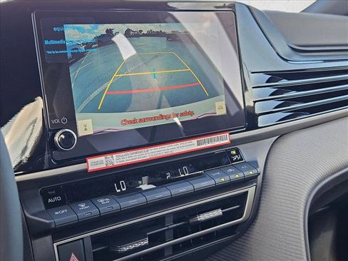 New 2026 Toyota Camry SE image 13