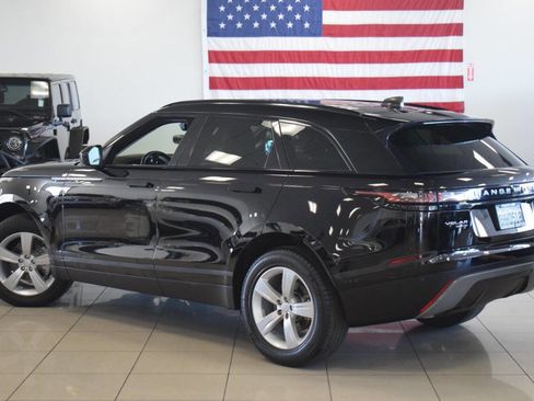 Used 2018 Land Rover Range Rover Velar S AWD/4WD image 17