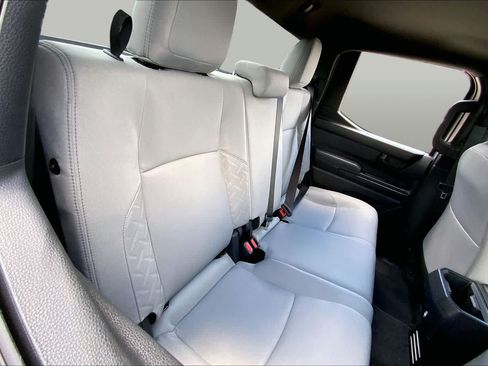 Used 2026 Toyota Tacoma SR5 AWD/4WD image 19