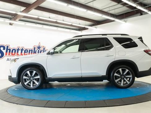 Used 2023 Honda Pilot Elite image 31