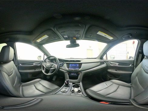 Used 2020 Cadillac XT5 Premium Luxury image 34
