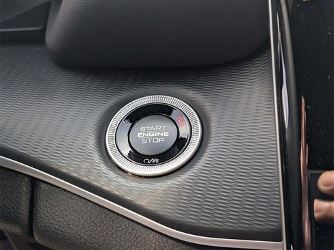 New 2025 Jeep Grand Cherokee Laredo image 27