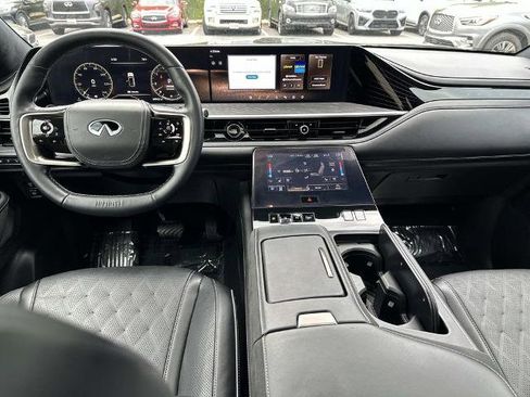 Certified 2025 INFINITI QX80 Autograph w/ Autograph Exterior Package AWD/4WD image 12