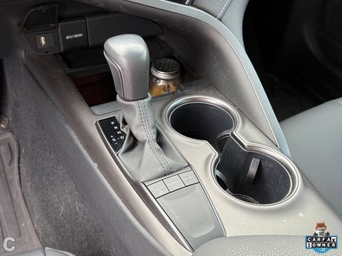 Used 2024 Toyota Camry SE FWD image 20