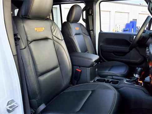 New 2025 Jeep Wrangler Willys 4xe image 14