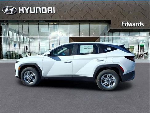 New 2026 Hyundai Tucson SE image 12