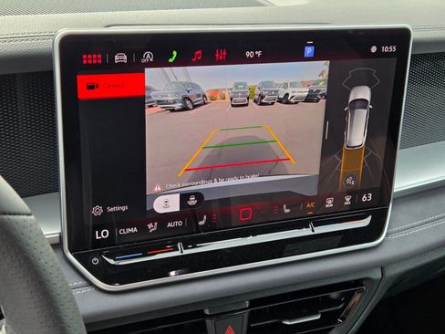 New 2026 Volkswagen Tiguan SE R-Line FWD image 14