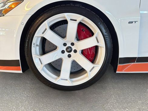 New 2025 Audi RS 6 performance image 41