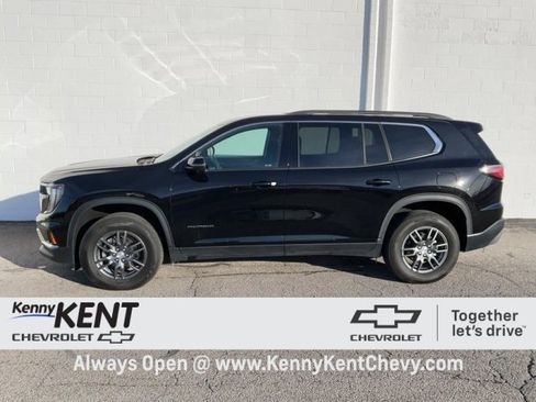 Used 2025 GMC Acadia Elevation image 31