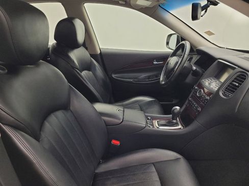 Used 2017 INFINITI QX50 AWD w/ Premium Plus Package image 21