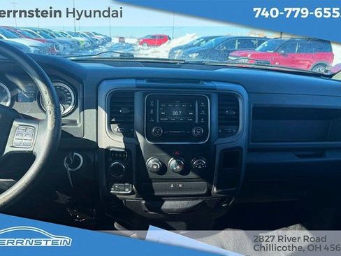 Used 2016 RAM 1500 Express w/ Popular Equipment Group image 9