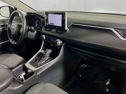 Certified 2025 Toyota RAV4 XLE image 25