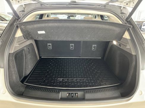 Used 2022 Lincoln Corsair Reserve w/ Equipment Group 201A image 21