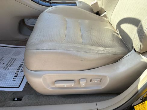 Used 2003 Toyota Highlander 4WD V6 image 46