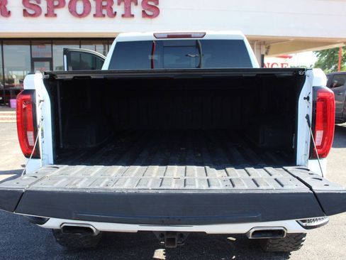 Used 2020 GMC Sierra 1500 AT4 w/ AT4 Premium Package AWD/4WD image 13