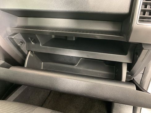 Used 2017 RAM 1500 Express w/ Express Value Package image 44