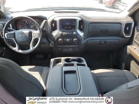 Used 2019 Chevrolet Silverado 1500 RST AWD/4WD image 21