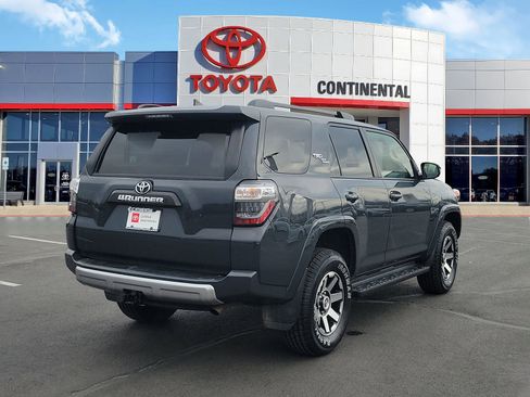 Certified 2024 Toyota 4Runner TRD Off-Road Premium image 5
