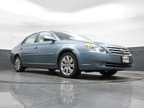 Used 2007 Toyota Avalon Touring FWD image 38