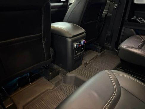 Used 2022 Ford Explorer ST w/ Equipment Group 401A AWD/4WD image 19