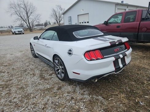Used 2015 Ford Mustang GT Premium image 8