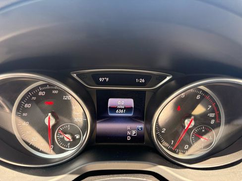 Used 2019 Mercedes-Benz GLA 250 4MATIC image 39
