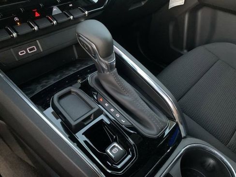 New 2025 GMC Canyon Elevation w/ Convenience Package image 20