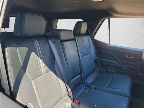 Used 2025 Toyota 4Runner SR5 image 17