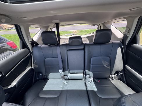 Used 2014 Nissan Murano LE w/ Platinum Edition Package AWD/4WD image 16