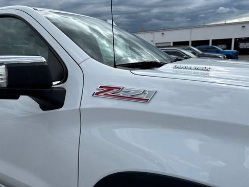 Used 2023 Chevrolet Silverado 1500 LTZ w/ Technology Package AWD/4WD image 9