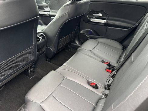 Certified 2024 Mercedes-Benz GLB 250 4MATIC image 35