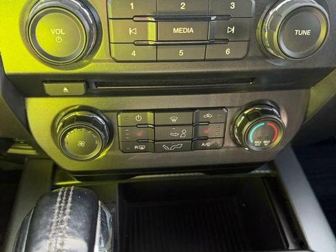Used 2022 Ford F150 XL w/ STX Appearance Package AWD/4WD image 19