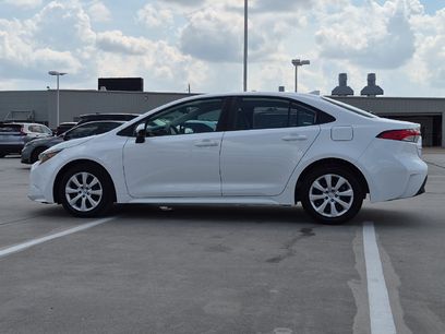 Used 2025 Toyota Corolla LE