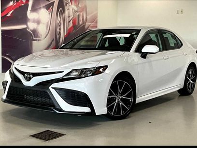 Used 2023 Toyota Camry SE
