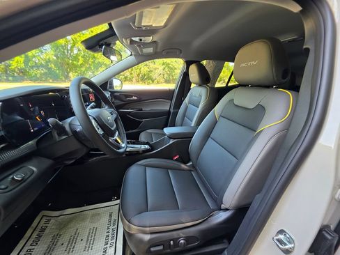 New 2026 Chevrolet Trax ACTIV w/ Driver Confidence Package FWD image 18
