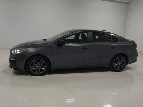 Used 2021 Kia Forte GT-Line FWD image 2